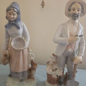 Charming Ceramic Figurine Set in Blue and Cream